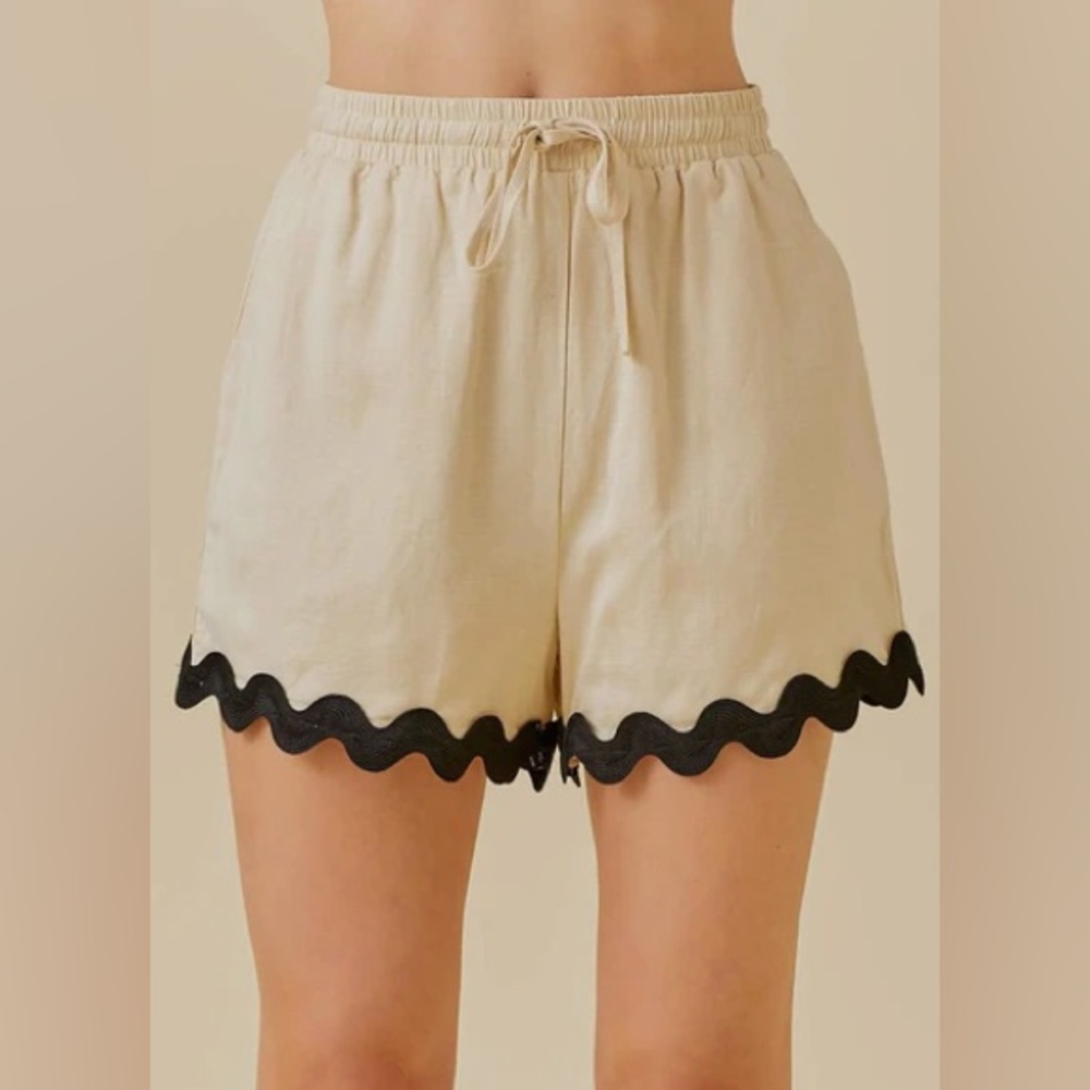 Senllen Linen Cotton Blend Scalloped Pull On Shorts